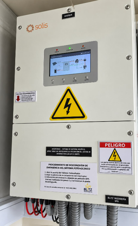 Inversor Solis instalado para el sistema híbrido
